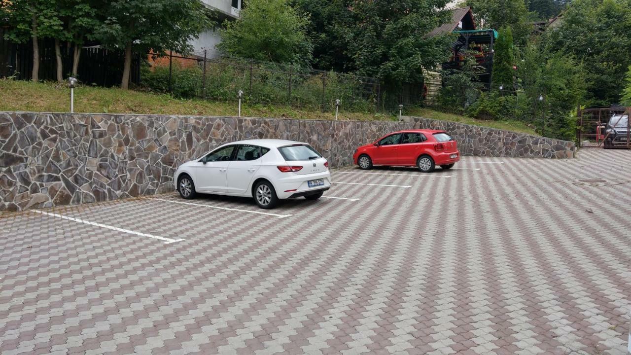 Studio 10 Buşteni Exterior foto